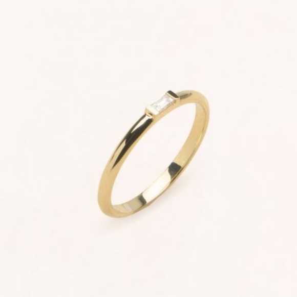 Vrai & Oro Baguette Diamond Ring, Solid 14k White Gold, size 5.5 - Picture 5 of 6